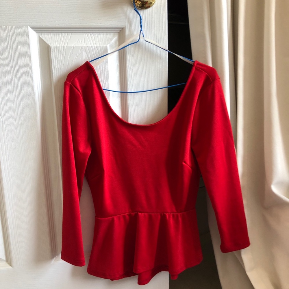 Alloy red v-neck back blouse